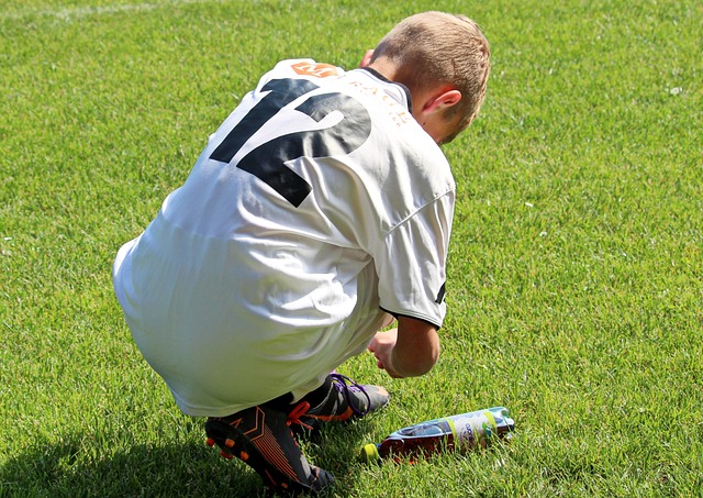 主优化词：塞维利亚客场几百强敌，表现出色